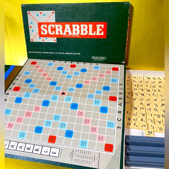 SCRABBLE BOARD GAME VINTAGE 1955 SPEAR’S GAME MADE IN ENGLAND  COMPLETE - Picture 2 of 16